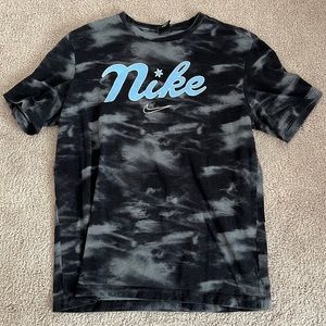 Grey Camo Nike t shirt
